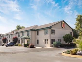 Super 8 By Wyndham Harrisburg Hershey West Экстерьер фото